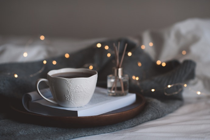 For Better Sleep and Relaxation: Look for Calming or Bedtime Blends