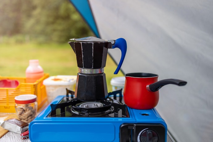 Portable Stoves With Fuel Compartment Have the Most Features