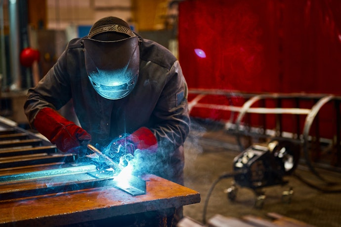 Stationary Welders: Heavy-duty Machines for Fixed Locations