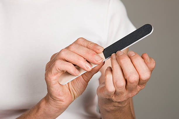 For Brittle Nails, Try a Fine Grit (240-600)
