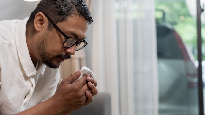 For Colds and Congestion: Go for Decongestants Like Phenylephrine or Pseudoephedrine