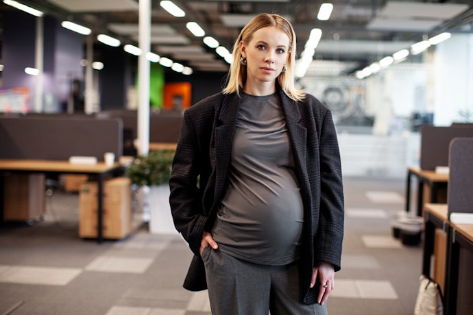 For Office Wear: Choose Tailored Styles for a Professional Look