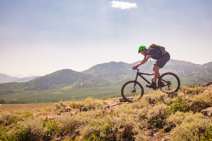 Pick Carbon for a Lighter, Performance-Oriented Ride