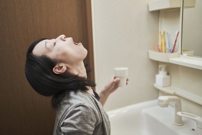 Check for Antibacterial or Antiseptic Ingredients Like Povidone-Iodine and Hexetidine to Prevent Infection