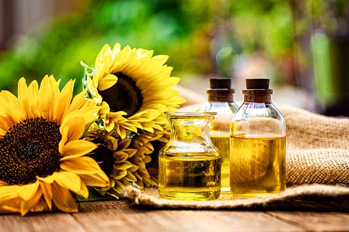 Sunflower Oil, Rosehip Seed Oil, and Argan Oil Are Moisturizing and Anti-Aging