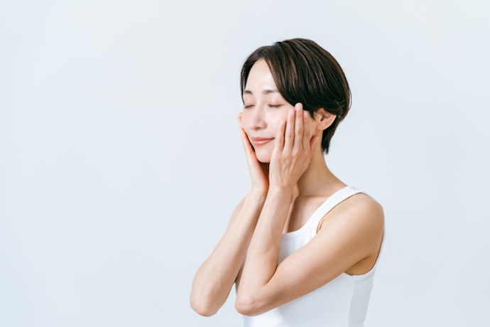 For Wrinkle Reduction and Firming: Opt for Creams Combined With Retinol, Peptides, or Hyaluronic Acid