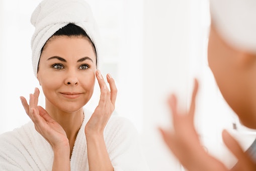 Antioxidant and Vitamin-Rich Oils Add A Youthful Glow for Mature Skin