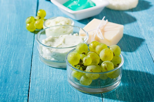 If You Have Acne-Prone Skin, Grapeseed Oil Can Help Reduce Breakouts