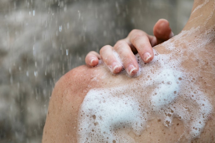 For Daily Hygiene, Odor Control, or Prevention: Mild Antifungal Soaps With Tea Tree Oil or Zinc-Based Ingredients