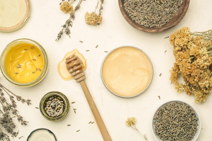 Tea Tree Oil, Honey, and Kaolin Clay for Oily Skin