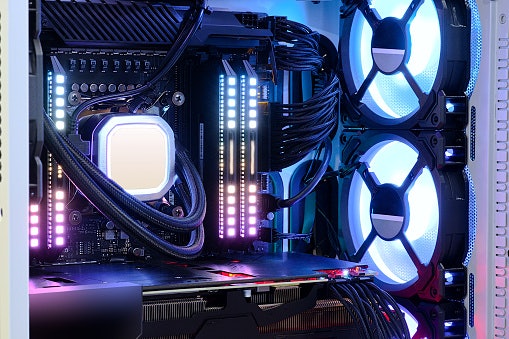 Static Pressure (SP) Fans for Radiators, Heatsinks, and Dust Filters
