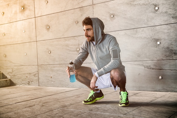 Hypertonic Sports Drinks for Extended Hours of Intensive Training