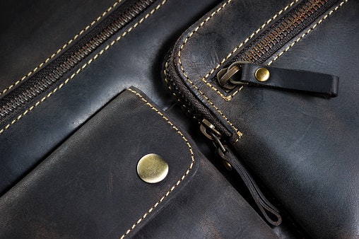 Multiple Pockets Keep Electronics, Personal Items, and Cosmetics Organized