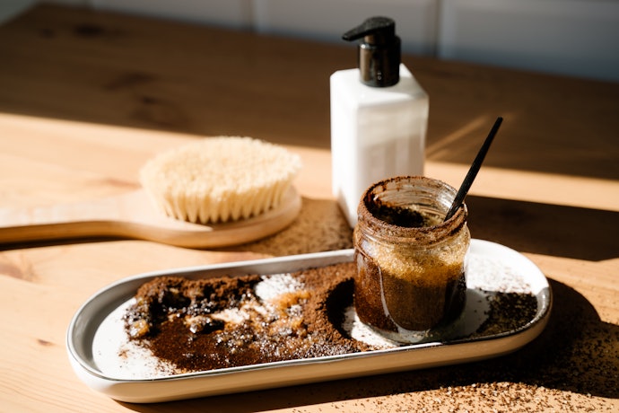Exfoliate Dead Skin With Scrubs