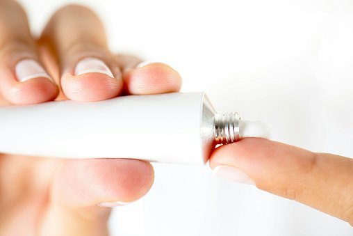 Ointments Are Recommended for Those With Disrupted Skin Barriers and Excessively Dry Skin