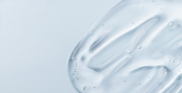 For Oily or Acne-Prone Skin: Prioritize Gel-Based Formulas and Matte Finish