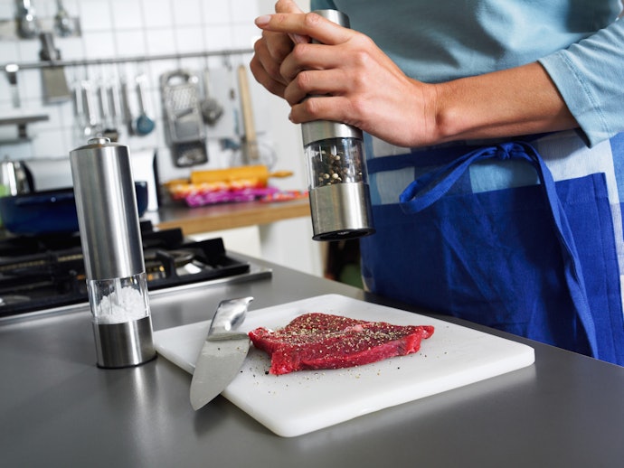 For Convenience and Quicker Grinding, Try an Electric Pepper Mill