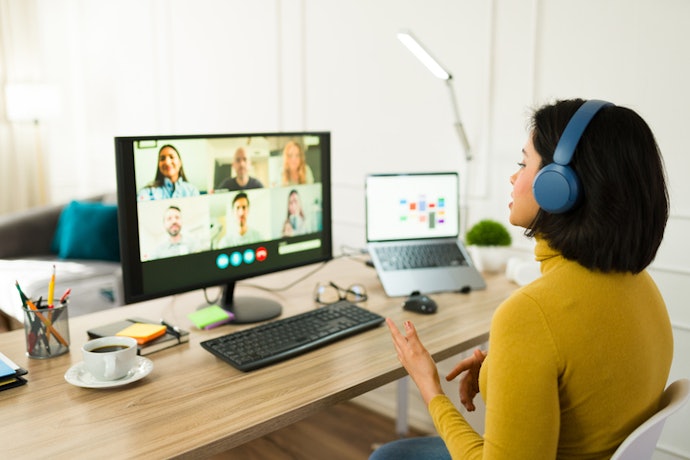 For Remote Workers: Wi-Fi 5/6 Dongles for Reliable Connection During Video Calls and Meetings