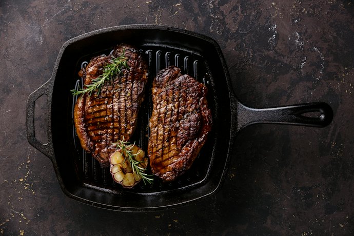 Uncoated Is Recommended for Those Who are More Experienced in the Kitchen