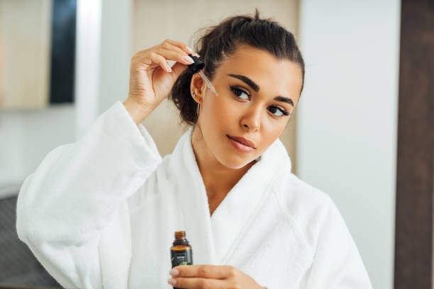 BHAs Work Deep Into the Skin to Address Oiliness