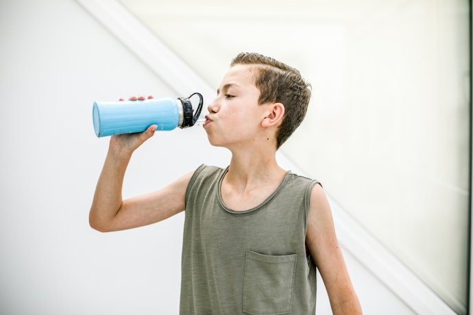 Tumblers With Handles Are Convenient to Carry