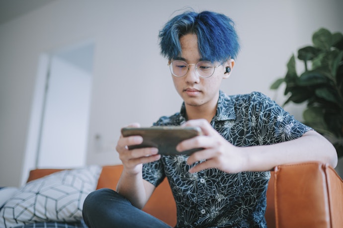 Choose Earbuds With Updated Bluetooth and Advanced Codecs