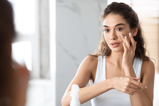 For Dry Skin: Hydrating Formulas With a Dewy Finish for a Luminous Look