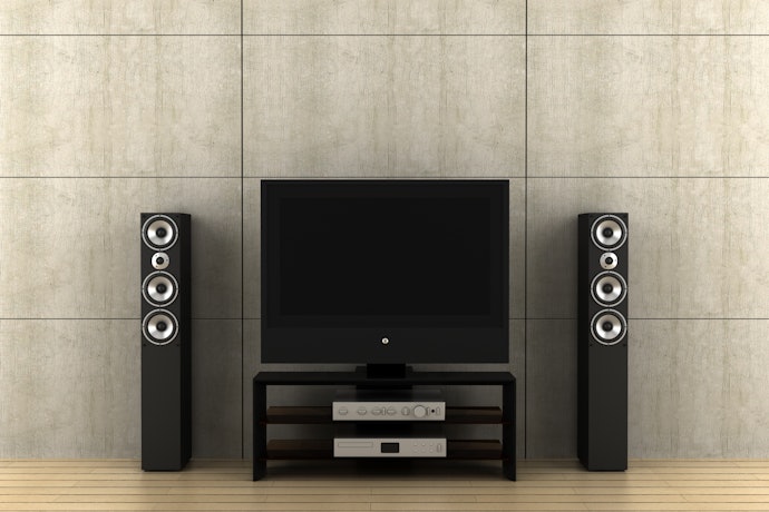 Floor-Standing Speakers for an Enhanced Theater Experience