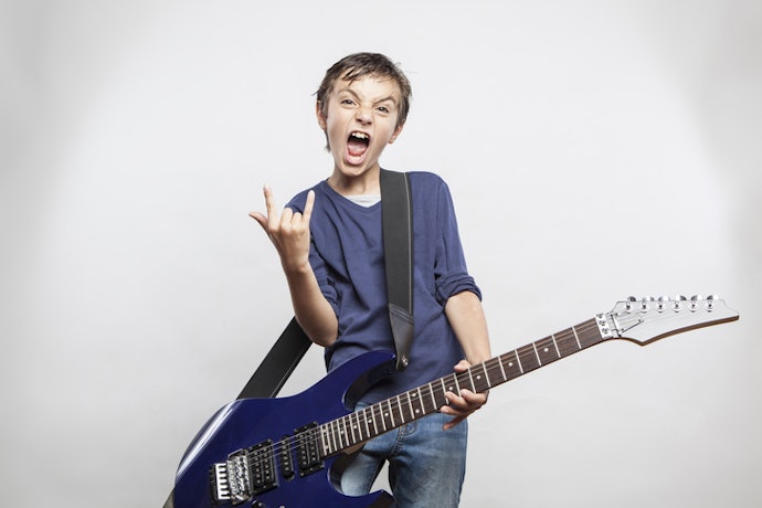 Go for a 3/4-Size Guitar (Around 36 Inches) for Younger Kids