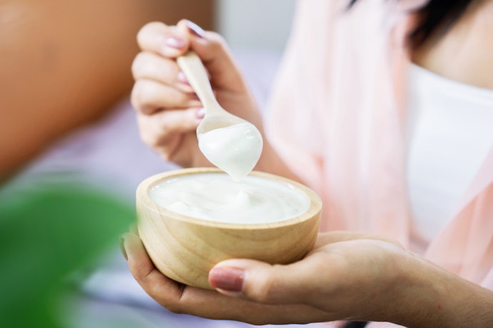 Choose Yogurts With Less Than 10g of Sugar and 0g Trans Fat to Maximize Nutrient Intake