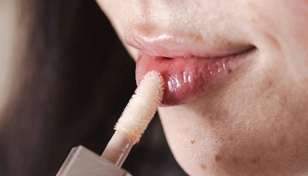 For Dry, Rough, or Flaky Lips: Look for a Lip Serum With Hyaluronic Acid, Squalane, or Ceramides