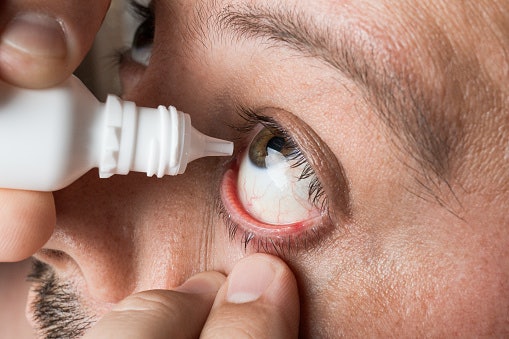 Lubricating Eye Drops Offer General Dryness Relief