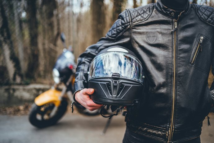 Dual-Sport Helmets: Best for Both Paved and Rough Roads