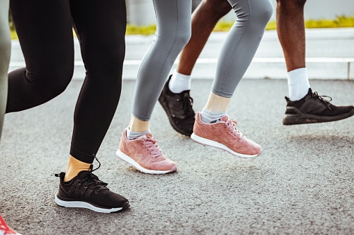 Narrower Heel Design Helps Prevent Slipping During Runs and Long Walks