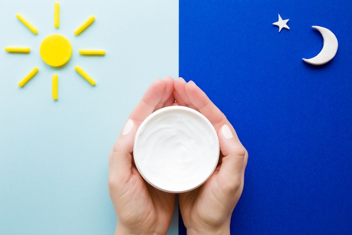 Day-To-Night Collagen Creams: All-In-One Formulas Designed for Convenience