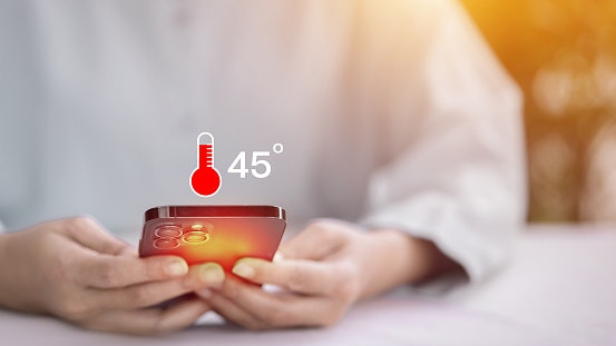 Go With Models With Temperature Displays To Track Cooling Effectiveness