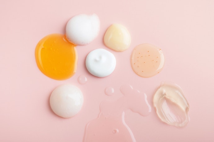 To Prevent Irritation, Don’t Mix Retinol With Exfoliating Acids or Vitamin C