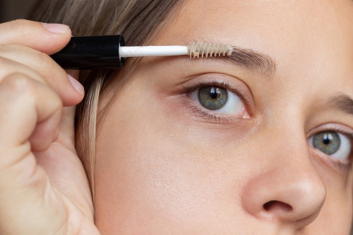 For Precise Application on Lashes or Brows: Look for a Mascara Wand or Applicator Brush