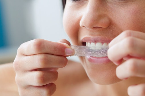 Whitening Strips Offer the Convenience of Freedom for Multitaskers