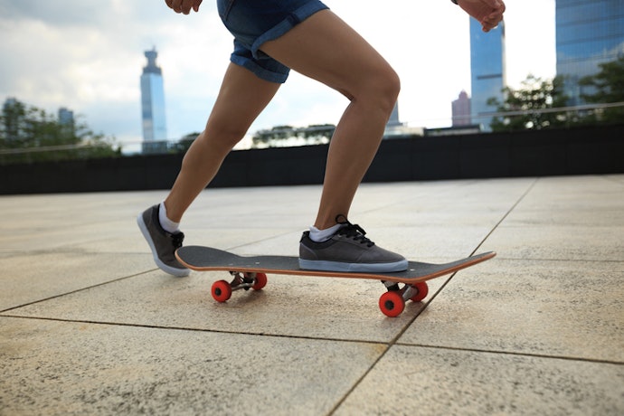 For Beginners: Standard Skateboards With Medium or Steep Concavity for Tricks and Versatility