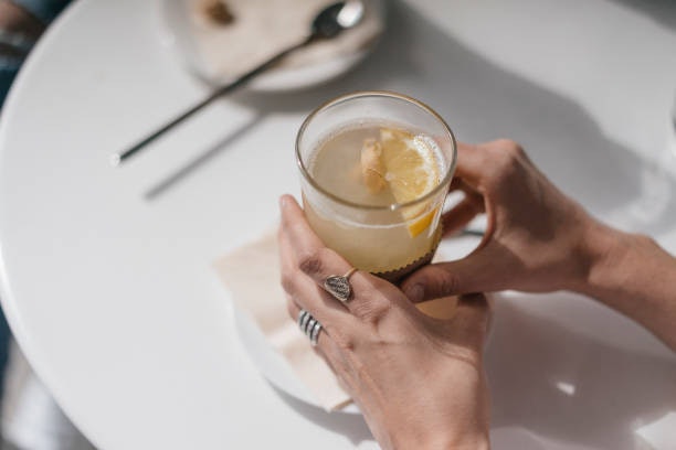 Choose Mild Ginger Drinks With Lemon or Chamomile for Sensitive Stomachs