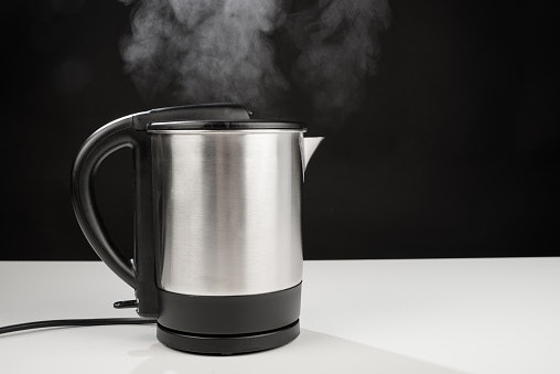 Stainless Steel Kettles: Durable and Preserves Water Taste