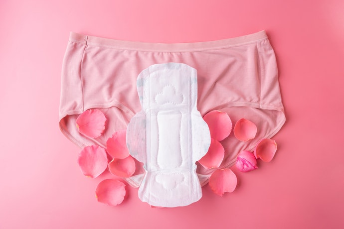 Regular Pads for Light to Moderate Flow and Daily Use