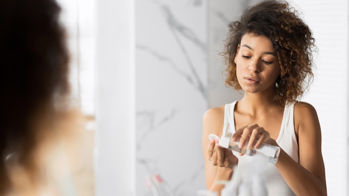 For Oily Skin: Look for Micellar Water With Salicylic Acid or Tea Tree Oil