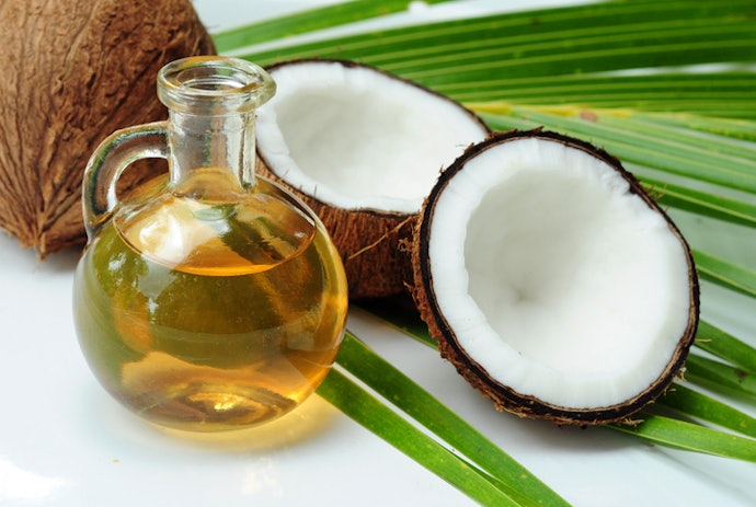 Oils Like Argan and Coconut Provide Intense Moisture