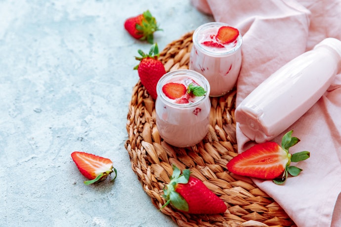 Opt for a Refreshing Berry-Flavored Yogurt Drink to Brighten Up Your Day