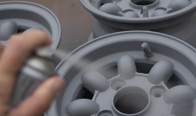 Urethane Paint: Best for Durable DIY Projects and Mid-Level Restorations