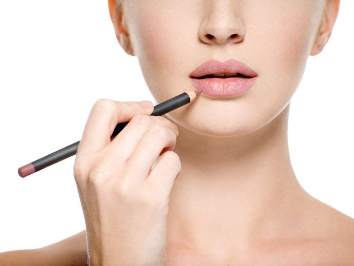 Satin and Creamy Liners Glide Easily and Work Well for Daily Looks