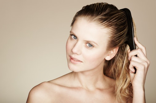 Lightweight Conditioners Are Best for Oily Hair