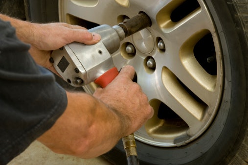 Comfortable, Rubberised Grip Reduces Fatigue During Longer Use